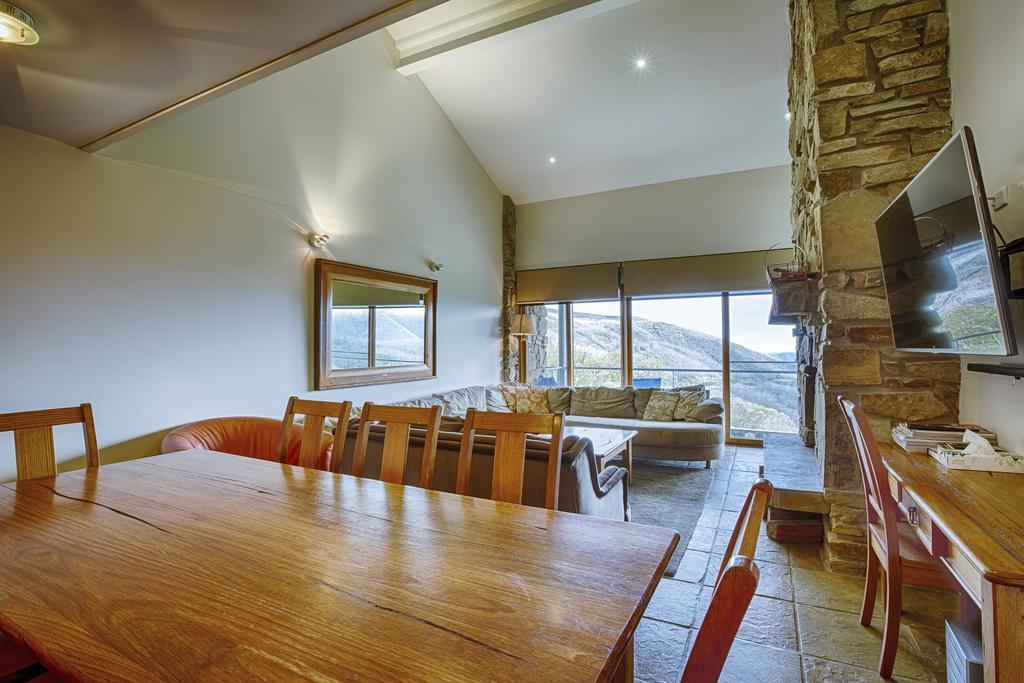 Alpine Woodsmoke Apartments Falls Creek Kültér fotó